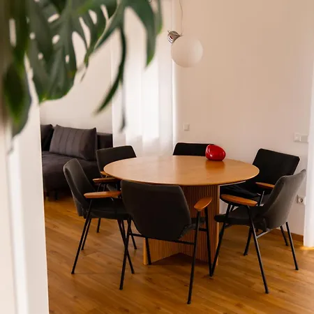 Hisa Ob Stolpu Дом отдыха *