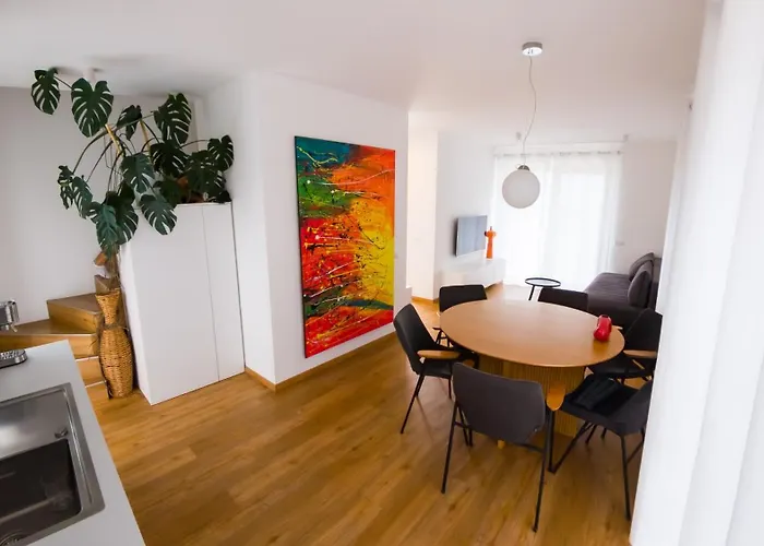 Hisa Ob Stolpu Casa de Férias Lendava