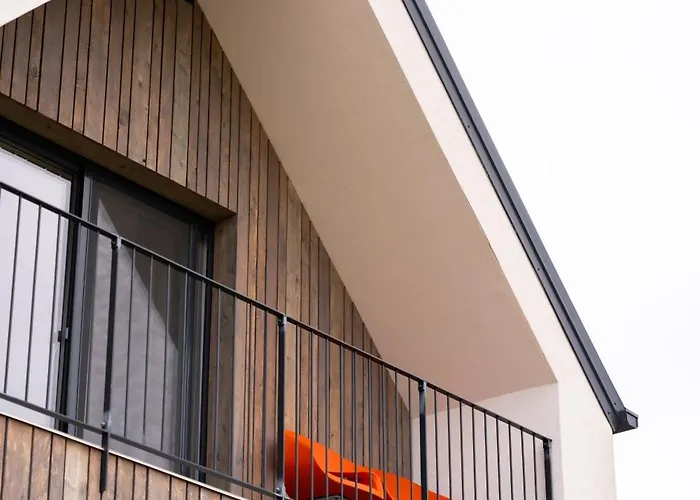 Hisa Ob Stolpu * Lendva